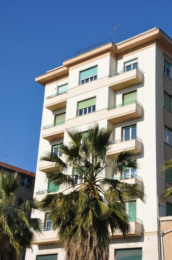Nonna Rina B&B Savona Exteriör bild